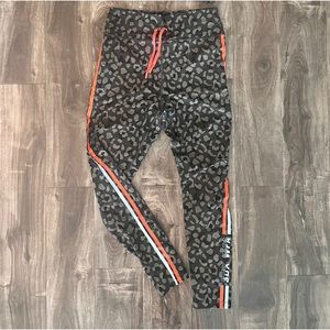 Sarah’s Day x White Fox Active Racer Leggings Camo